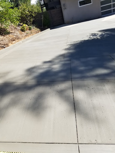 new concrecte driveways contractor Azusa